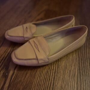 Talbots Women's Classic Tan Flats